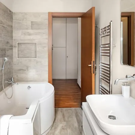 شقة Flats4rent Luca فيرونا