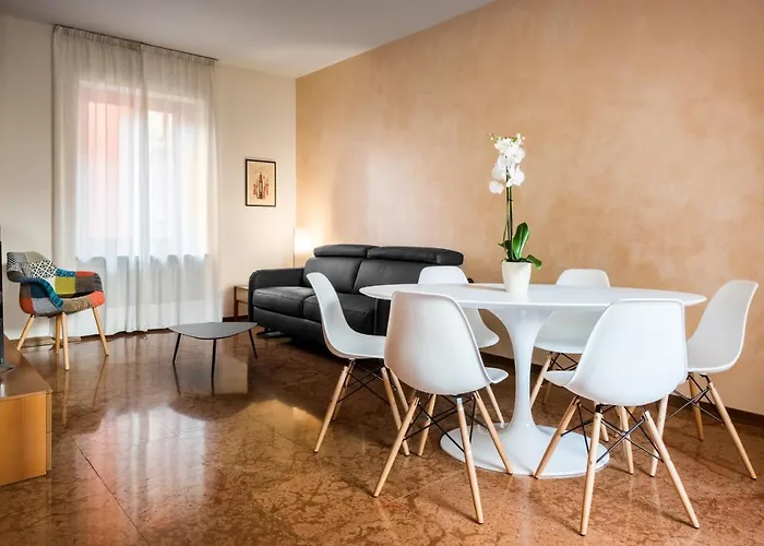 Flats4rent Luca شقة